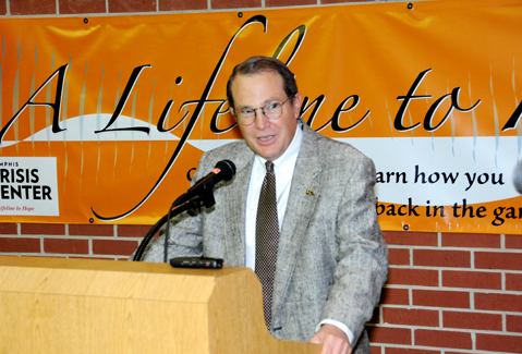 Chancellor Steve Schwab speaking at the Memphis Crisis Center kick off