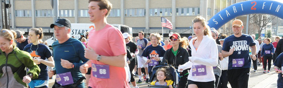 Race for the Summitt participants pound the pavement in the fight against Alzheimer's disease.